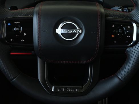 Used 2026 Nissan Armada NISMO AWD/4WD image 31