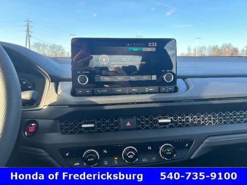 Certified 2025 Honda Accord SE image 21