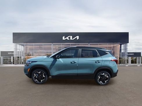 New 2026 Kia Seltos S FWD image 7