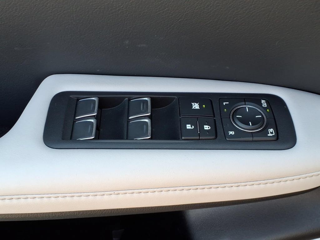 Used 2022 Lexus RX 350 AWD w/ Premium Package image 19