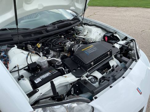 Used 2002 Chevrolet Camaro Z28 w/ SS Performance/Appearance Pkg RWD image 69