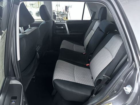 Used 2019 Toyota 4Runner SR5 image 22