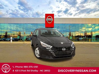New 2025 Nissan Versa S w/ Trunk Package