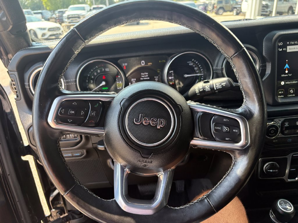 Used 2022 Jeep Wrangler Unlimited Sahara w/ Cold Weather Group AWD/4WD image 13