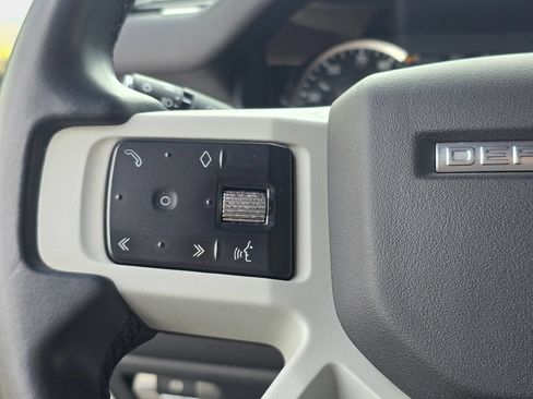 Used 2023 Land Rover Defender 110 AWD/4WD image 19