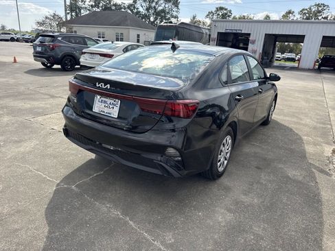 Certified 2024 Kia Forte LX image 16