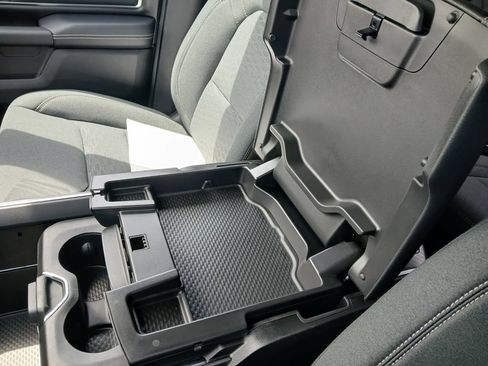 New 2026 RAM 1500 Big Horn AWD/4WD image 28