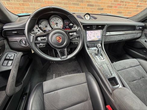 Used 2018 Porsche 911 GT2 RS image 4