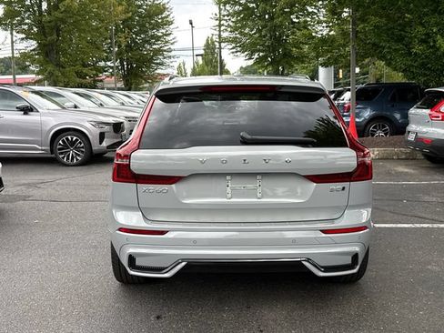 Certified 2026 Volvo XC60 B5 Ultra w/ Protection Package Premier AWD/4WD image 4