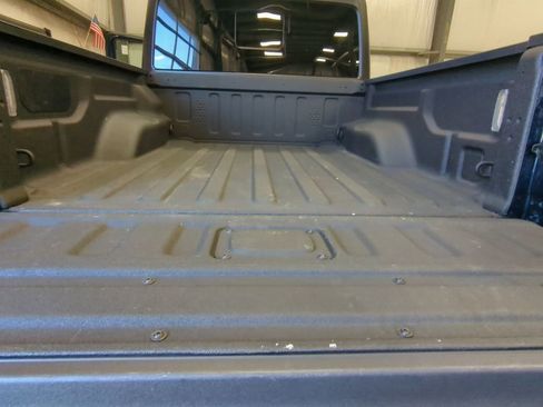 Used 2025 Jeep Gladiator Mojave w/ Convenience Group image 22