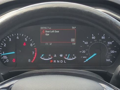 Used 2021 Ford Escape SE w/ Cold Weather Package AWD/4WD image 7