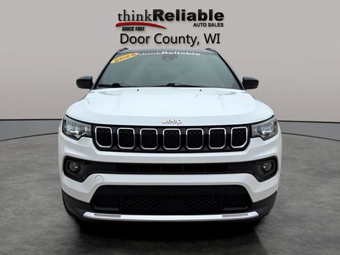 Used 2024 Jeep Compass Limited AWD/4WD image 9
