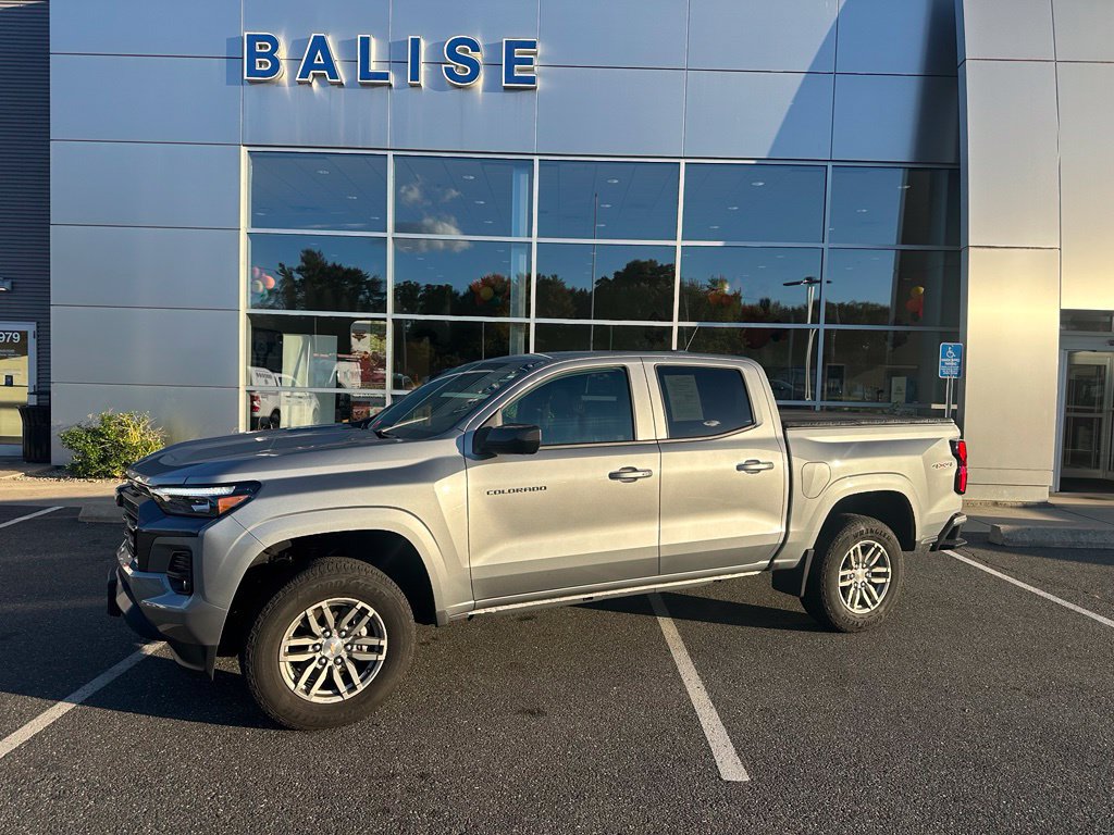 Used 2026 Chevrolet Colorado LT w/ LT Convenience Package AWD/4WD image 1