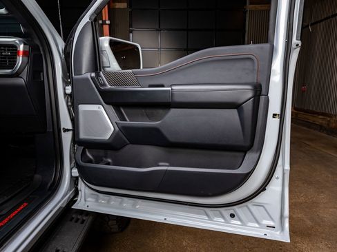 Used 2025 Ford F150 Raptor image 37