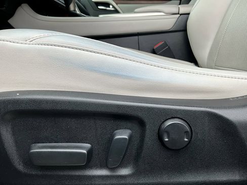 Used 2022 Lexus RX 350L Premium image 21