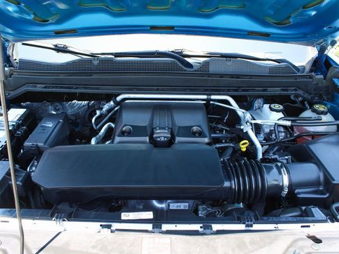 Used 2023 Chevrolet Colorado Trail Boss w/ LPO, Dark Essentials Package image 12