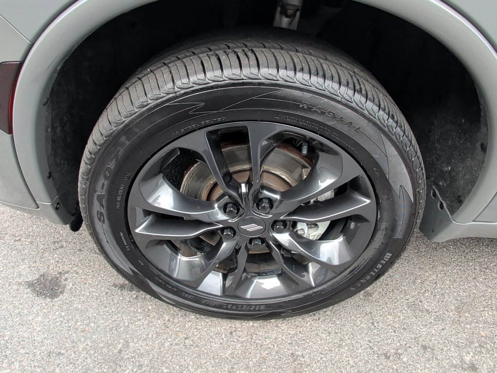 Used 2023 Dodge Durango GT AWD/4WD image 9