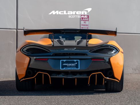 Used 2020 McLaren 620R image 6