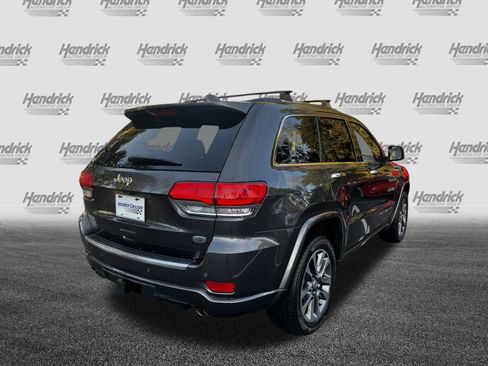 Used 2017 Jeep Grand Cherokee Overland image 9