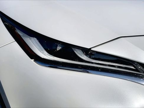 Used 2023 Toyota Venza Limited AWD/4WD image 27