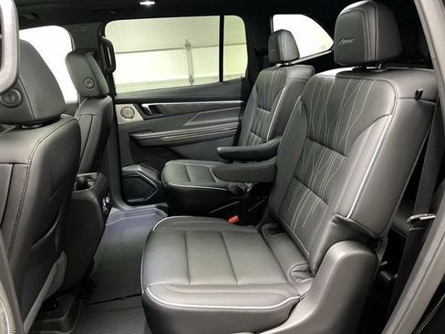 Certified 2025 Buick Enclave Avenir w/ Super Cruise Package FWD image 26