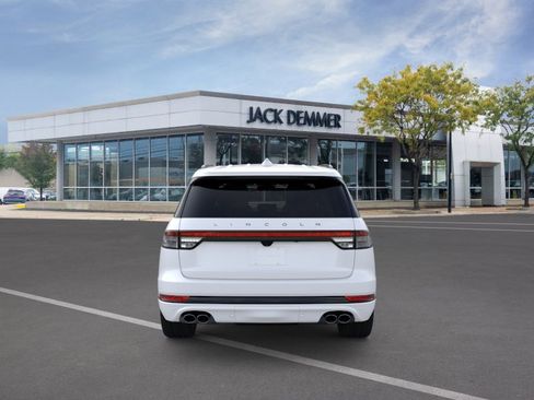 New 2026 Lincoln Aviator Reserve AWD/4WD image 5