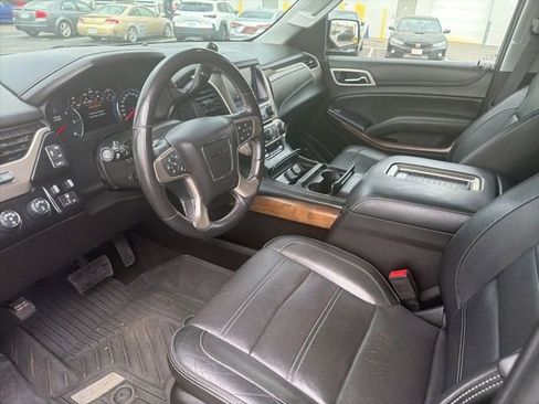 Used 2018 GMC Yukon Denali w/ Open Road Package AWD/4WD image 2