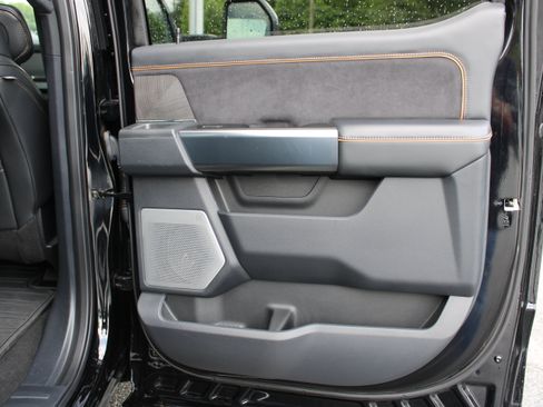 Used 2024 Ford F250 Platinum AWD/4WD image 14
