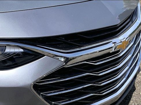 Used 2023 Chevrolet Malibu LT image 30