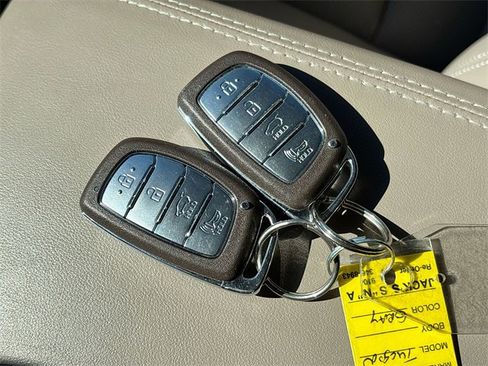 Used 2021 Hyundai Tucson Limited w/ Cargo Package image 29