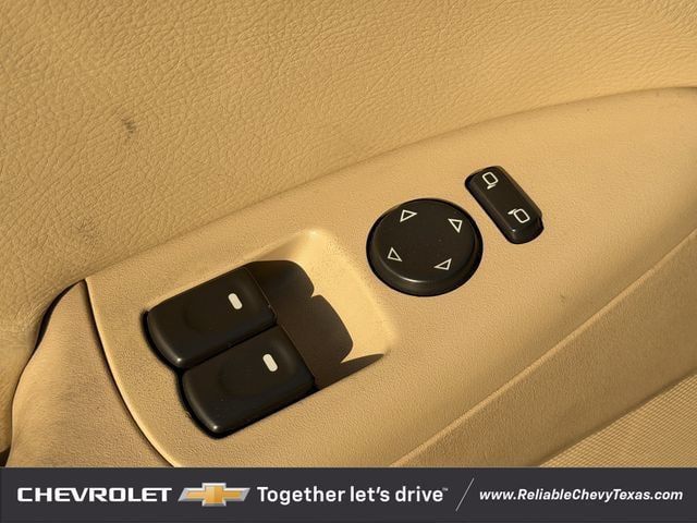 Used 2005 Chevrolet Corvette Coupe w/ Preferred Equipment Group RWD image 27