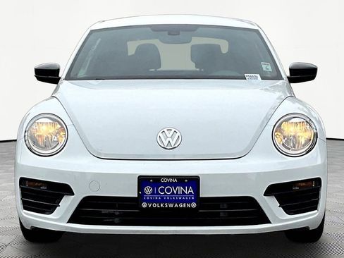 Used 2017 Volkswagen Beetle 1.8T Classic image 2