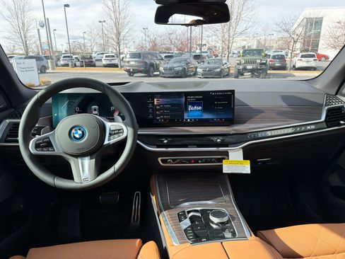 New 2026 BMW X5 xDrive50e image 18