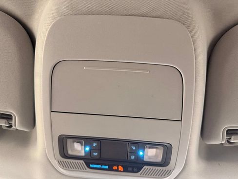 Used 2025 Ford F150 XLT w/ Equipment Group 301A Standard AWD/4WD image 44