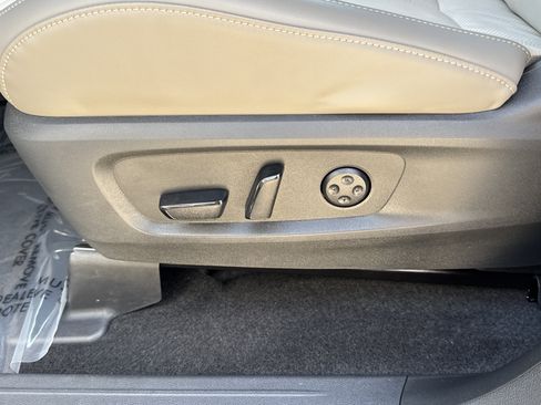 Certified 2026 INFINITI QX60 Luxe w/ Cargo Package FWD image 17