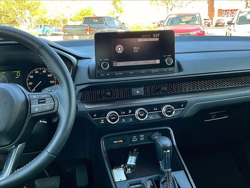 Certified 2024 Honda CR-V Sport image 6