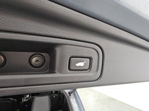 Used 2022 Honda Pilot Black Edition image 39