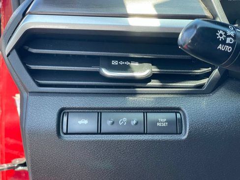 Certified 2023 Nissan Altima 2.5 SV AWD/4WD image 16