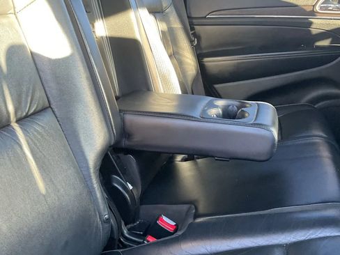 Used 2014 Jeep Grand Cherokee Limited image 37