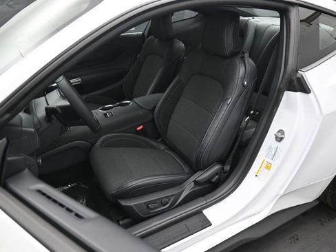 New 2025 Ford Mustang Coupe image 8