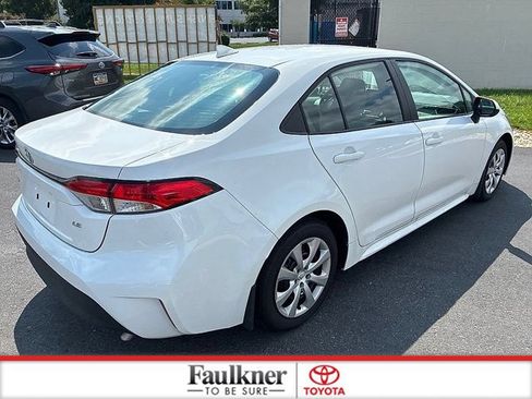 Certified 2025 Toyota Corolla LE FWD image 9