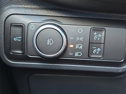 New 2025 Ford Explorer Active w/ Active Comfort Package image 49