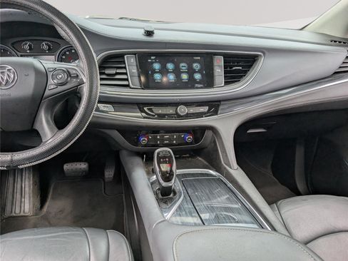 Used 2019 Buick Enclave Essence AWD/4WD image 21