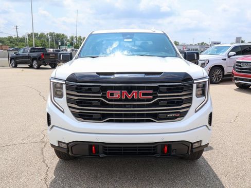 New 2026 GMC Sierra 1500 AT4 w/ AT4 Premium Package AWD/4WD image 28