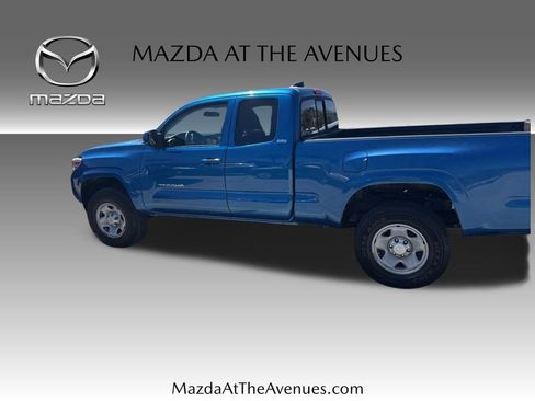 Used 2017 Toyota Tacoma SR5 image 13