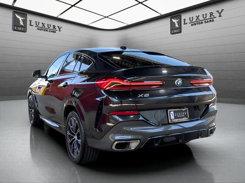 Used 2025 BMW X6 xDrive40i AWD/4WD image 6
