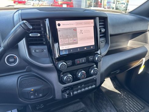 New 2025 RAM 5500 Tradesman AWD/4WD image 12