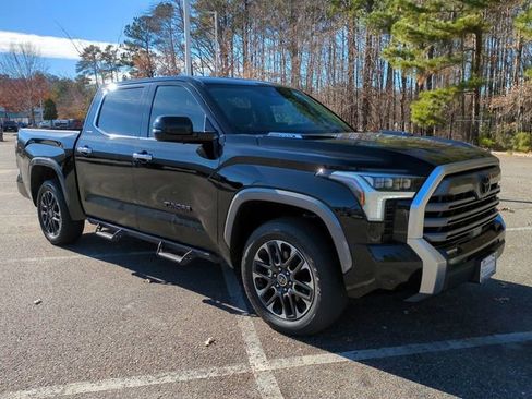 Used 2024 Toyota Tundra Limited image 2