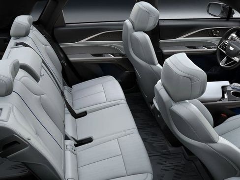 New 2026 Cadillac Lyriq Luxury image 13