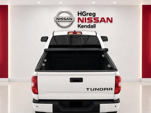Used 2021 Toyota Tundra SR5 RWD image 5